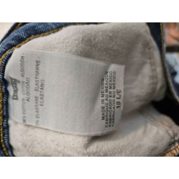 Levi's 515 womens bootcut jeans.  Size 10L. - Picture 5 of 5